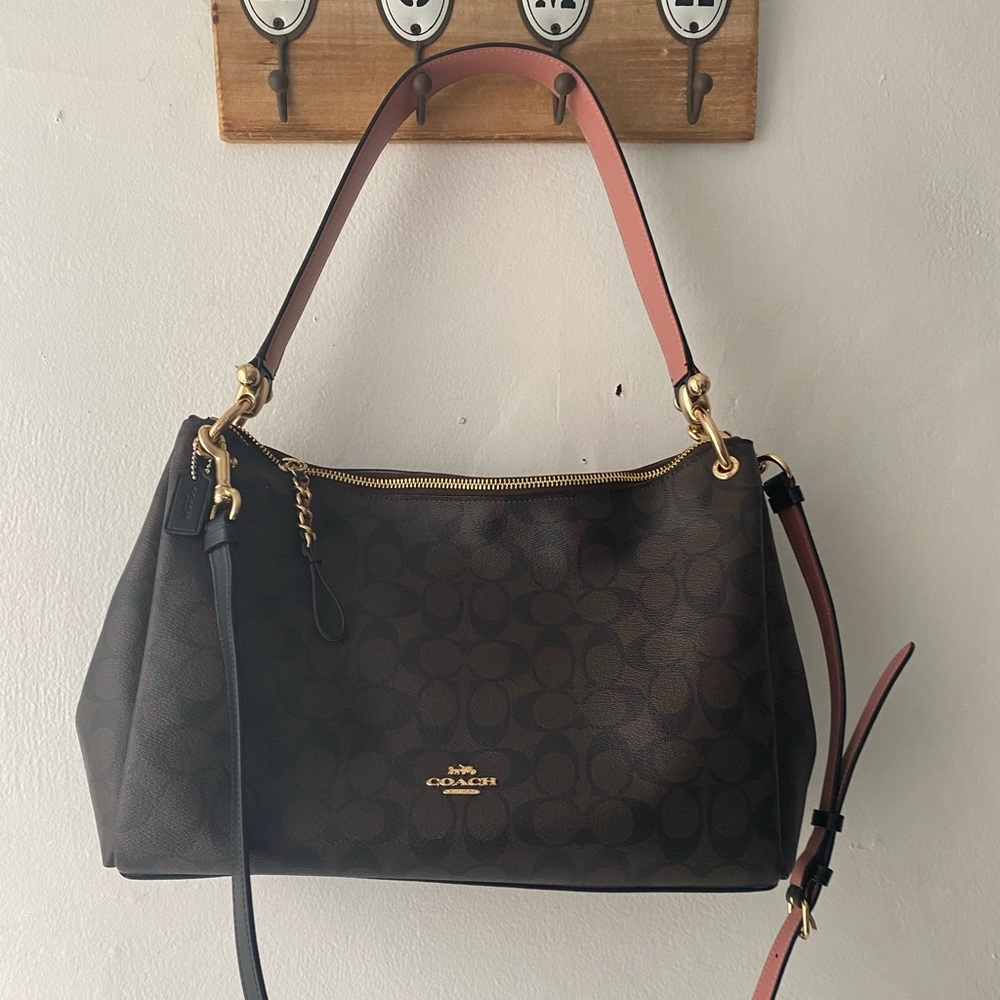 Coach Signature Mia Large Crossbody/ Shoulder Bag